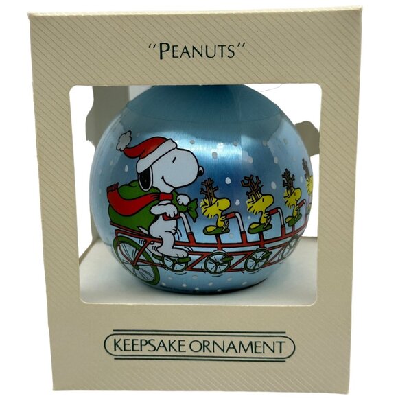 Hallmark Keepsake Ornament Peanuts Snoopy Christmas 1982 Unbreakable Satin Blue - Picture 5 of 10